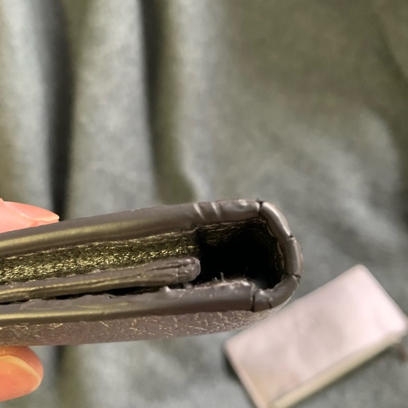 H Halston Silver/Grey Metallic finish wallet with Zip Card Holder - Picture 6 of 7